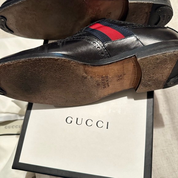 Gucci Black Leather Oxfords with Red and Blue Stripe